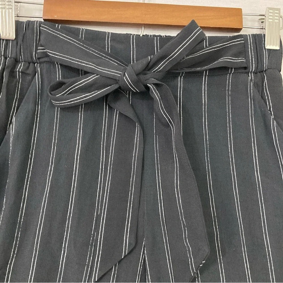 Aritzia Wilfred Faun Black Stripe Wide Leg Crop Pants size Small - Picture 13 of 13